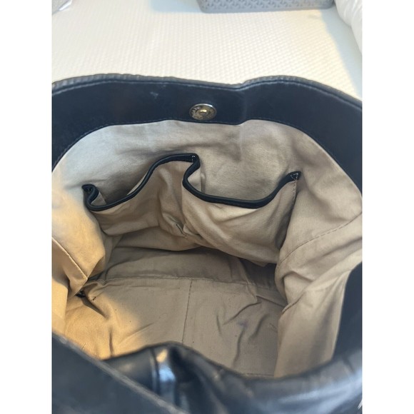 TORY BURCH Classic City Hobo Leather Shoulder Bag Slouchy Purse Brass Logo - Picture 14 of 16